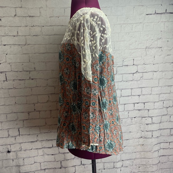 Hayden size large boho blouse - Picture 3 of 6